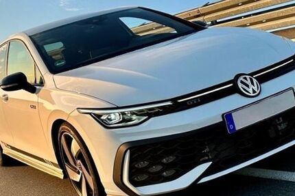 VW Golf 4.600 km 37.889 &euro; Baesweiler 52499