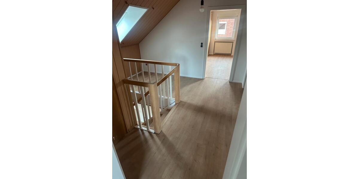 Kernsaniertes Einfamilienhaus 180m2 Rodewald Haus mieten 6 zimmer