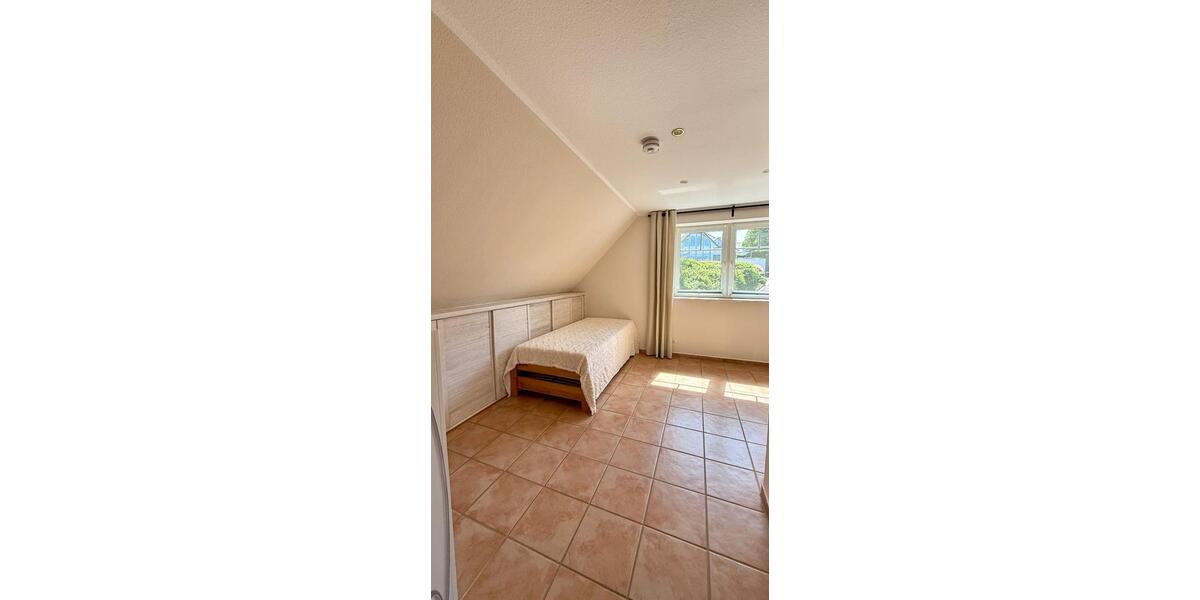 Dachgeschoßwohnung Laboe - 2 Zimmer, 65 m&sup2;, 385.000&euro; | Angebot:25903820