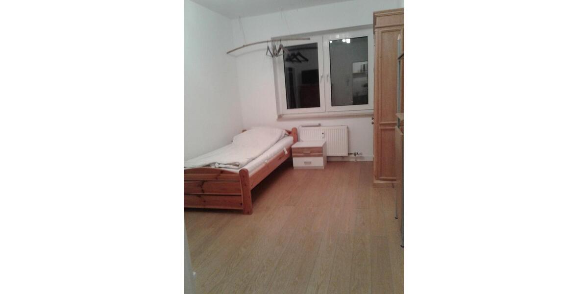 Etagenwohnung Mönchengladbach Nord - 1 Zimmer, 15 m&sup2;, 42.000&euro; | Angebot:26180551