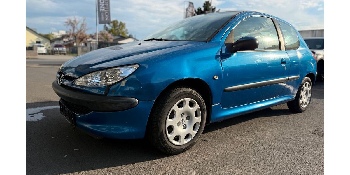 Peugeot 206 234.214 km 1.299 &euro; Frankfurt am Main 60386