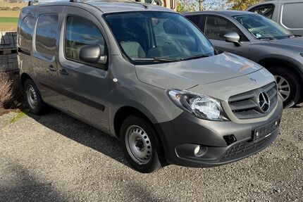 Mercedes-Benz Citan 185.000 km 9.000 &euro; Weimar 99427