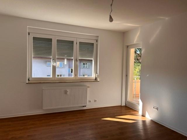 Etagenwohnung Esslingen am Neckar Pliensauvorstadt - 3 Zimmer, 67 m&sup2;, 743&euro; | Angebot:25491527