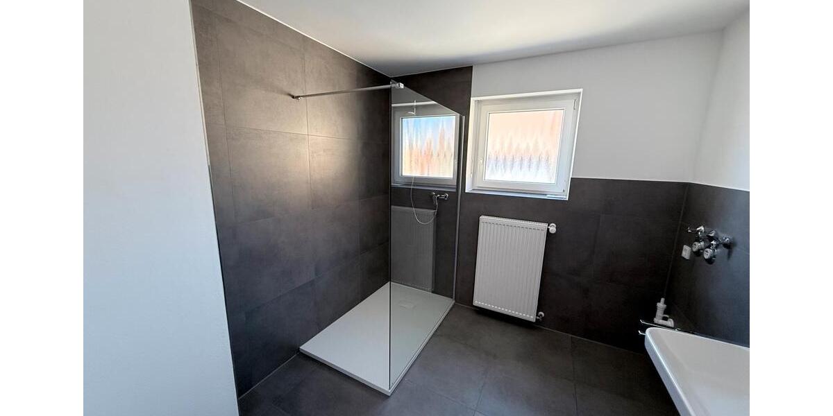Etagenwohnung Atting - 3 Zimmer, 80 m&sup2;, 890&euro; | Angebot:26416891