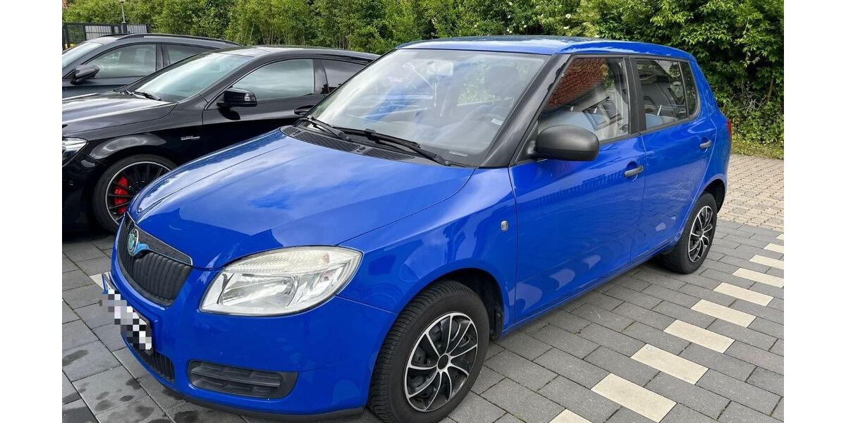 Skoda Fabia 147.000 km 2.199 &euro; Salzgitter 38259