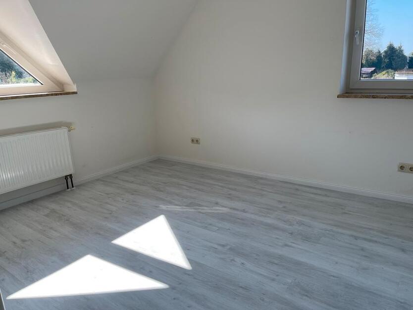 Doppelhaushälfte in Rosengarten-Ehestorf – ca. 100 m², 3,5 Zimmer zimmer