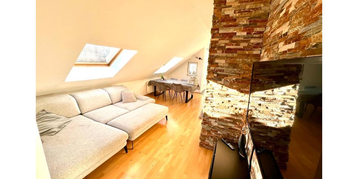 Dachgeschoßwohnung Bobingen - 3.5 Zimmer, 79 m&sup2;, 310.000&euro; | Angebot:26228341