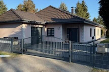 Provisionsfreies Haus 130m² Wfl. mit Gästehaus die besondere Immo 4.5 zimmer