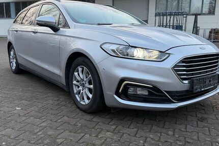 Ford Mondeo 176.500 km 10.900 &euro; Herford 32049