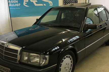 Mercedes-Benz 190 234.500 km 9.950 € Falkensee 14612
