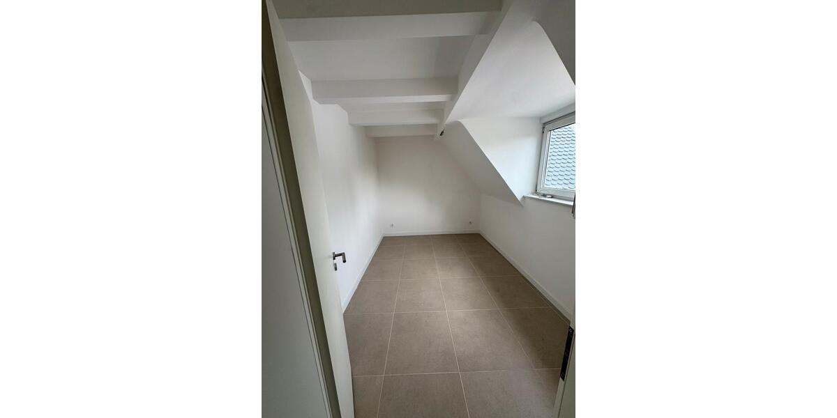 Dachgeschoßwohnung Augsburg Bärenkeller - 2 Zimmer, 26 m&sup2;, 870&euro; | Angebot:26592581