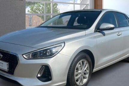 Hyundai i30 38.900 km 12.985 € Augsburg 86156