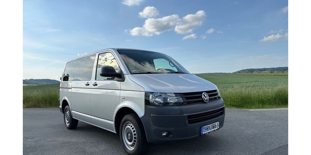 VW T5 Transporter 245.000 km 13.500 &euro; Bürgel 07616