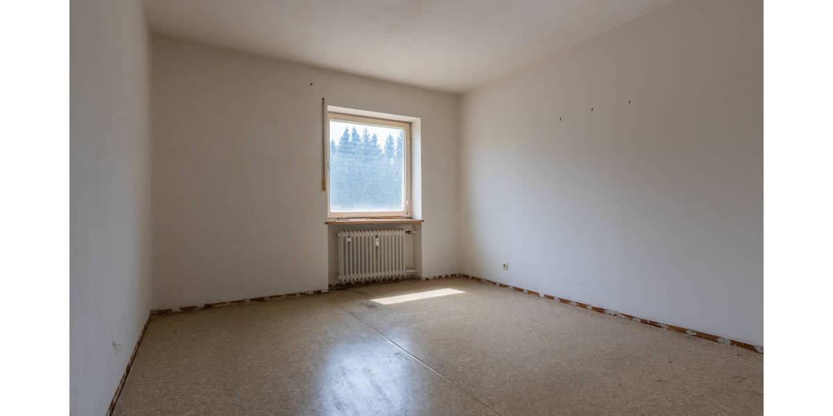 Etagenwohnung Mauth / Finsterau Finsterau - 2 Zimmer, 53 m&sup2;, 35.000&euro; | Angebot:26261698