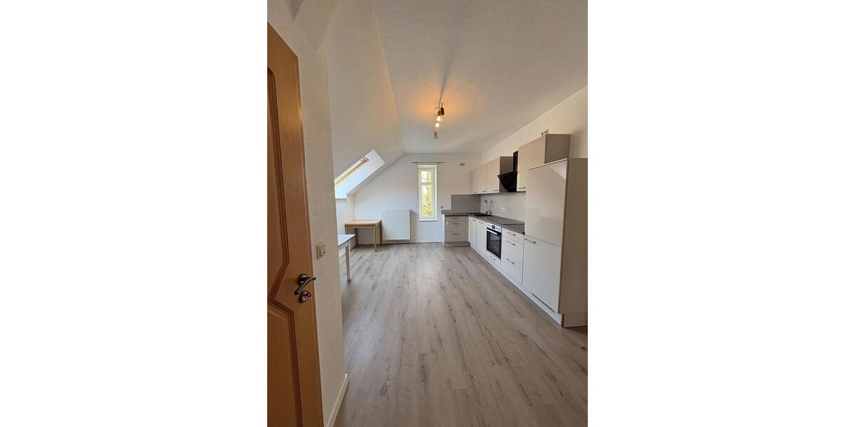Dachgeschoßwohnung Harpstedt - 3 Zimmer, 145 m&sup2;, 850&euro; | Angebot:26676397
