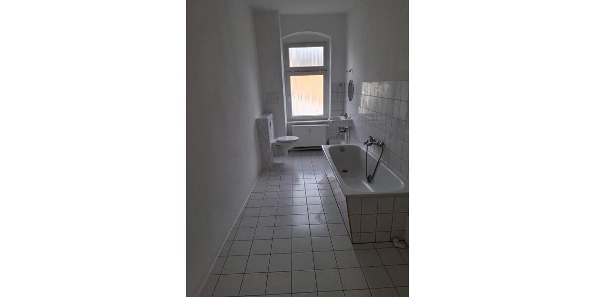 Etagenwohnung Aue-Bad Schlema Bad Schlema - 3 Zimmer, 63 m&sup2;, 300&euro; | Angebot:26374946