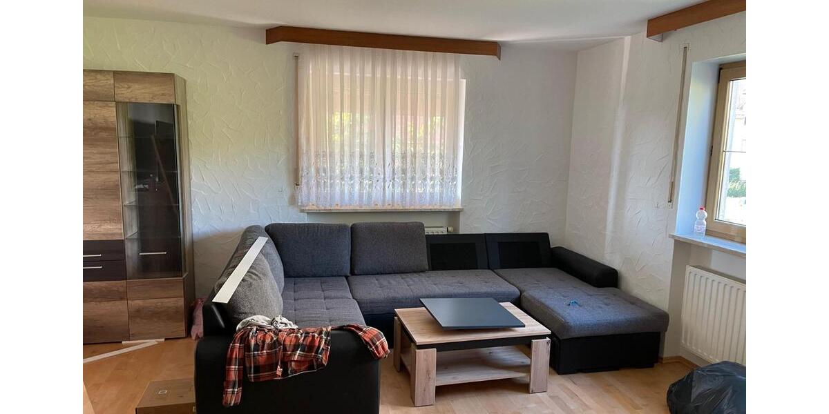 Erdgeschoßwohnung Marktredwitz - 3 Zimmer, 104 m&sup2;, 950&euro; | Angebot:26416418