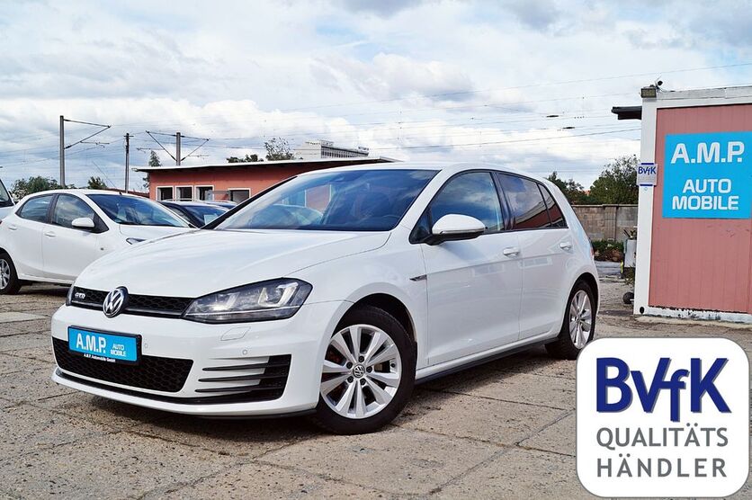 VW Golf 218.958 km 11.990 € Dresden 01237