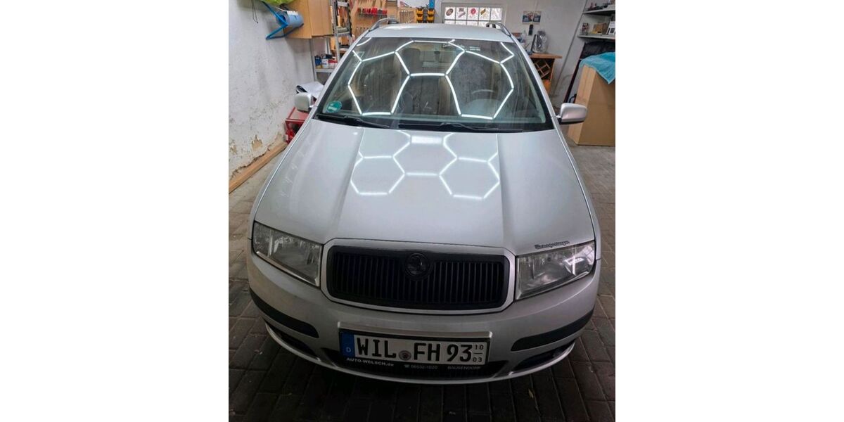 Skoda Fabia 180.000 km 2.349 &euro; Oberöfflingen 54533