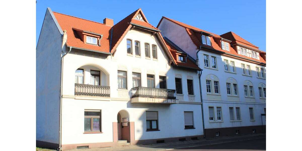 gepflegte 2-Zimmer-Wohnung inkl. Einbauküche ***1 Monat Kaltmietenfrei*** - Dachgeschoßwohnung Burg | Angebot:9601438