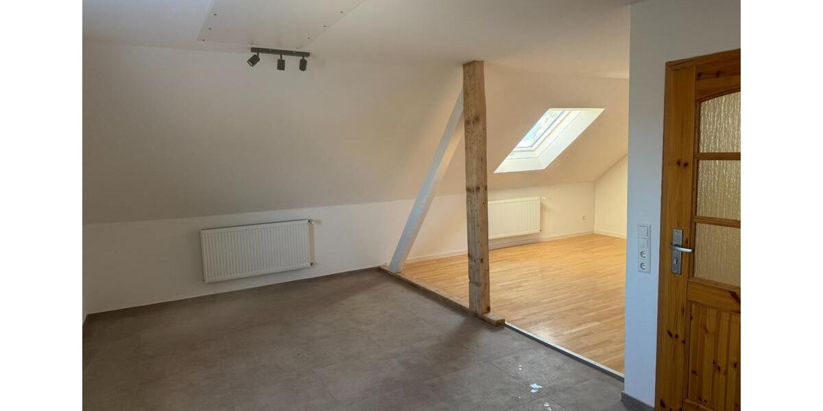 Gemütliche Dachgeschosswohnung im Ortskern von Winterlingen 3 zimmer