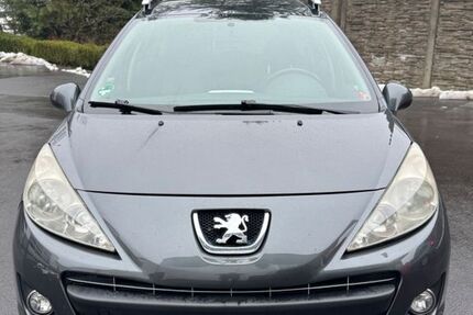 Peugeot 207 196.000 km 2.000 &euro; Girkenroth 56459