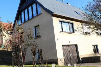 Haus Crostau Crostau - 9 Zimmer, 185 m&sup2;, 194.900&euro; | Angebot:25632387