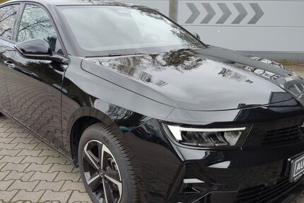 Opel Astra 12.700 km 20.900 &euro; Schnaittenbach 92253