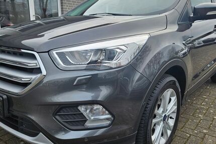 Ford Kuga 67.800 km 15.000 &euro; Recke 49509
