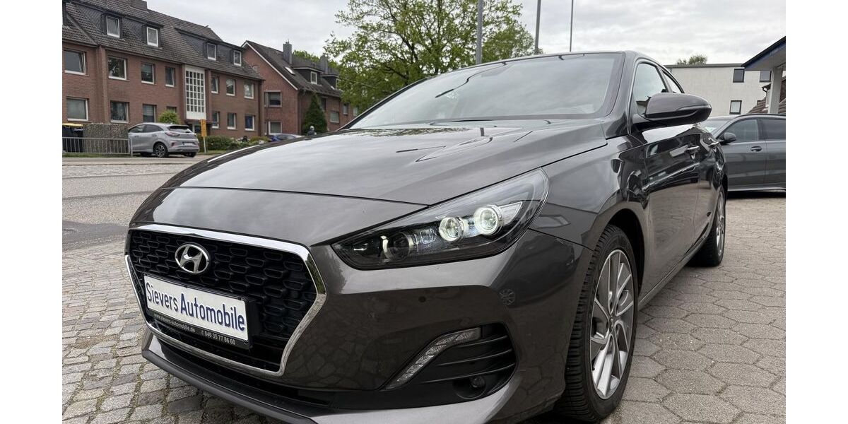 Hyundai i30 55.340 km 17.990 &euro; Norderstedt 22846