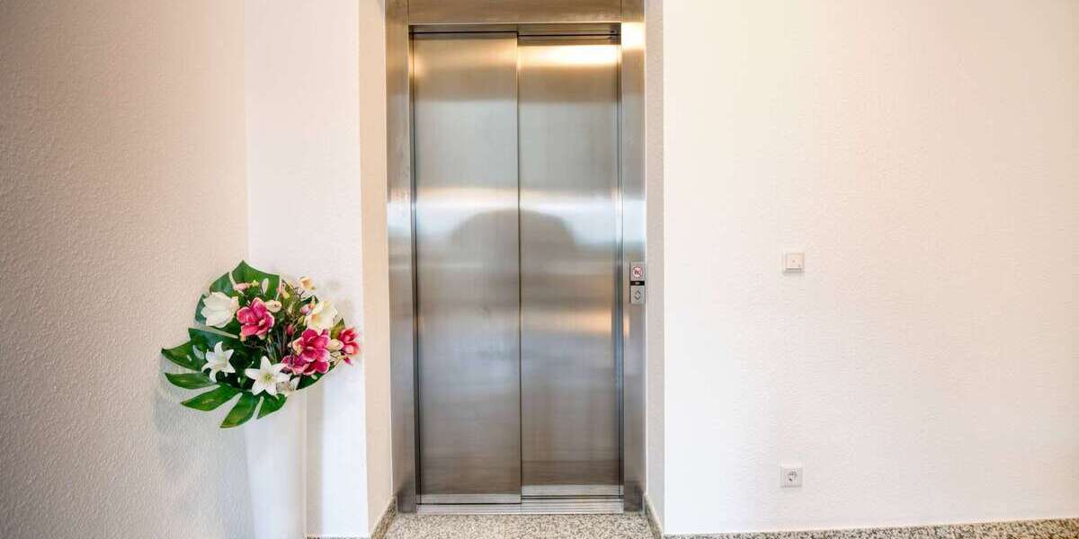 Neuwertige 2 ZB mit integrierter Küche & Balkon Energieeff. MFH mit Aufzug 2 Stellplätze inkl - Etagenwohnung Altlußheim | Angebot:22005642