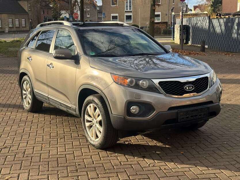 Kia Sorento 230.000 km 8.299 € Castrop-Rauxel 44581