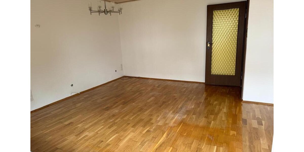 Erdgeschoßwohnung Bamberg Gereuth - 2 Zimmer, 55 m&sup2;, 690&euro; | Angebot:25553080