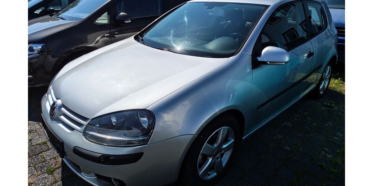VW Golf 140.800 km 2.950 &euro; Ichtershausen 99334