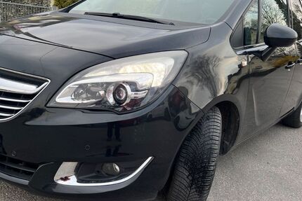 Opel Meriva 193.256 km 3.999 € München 81245