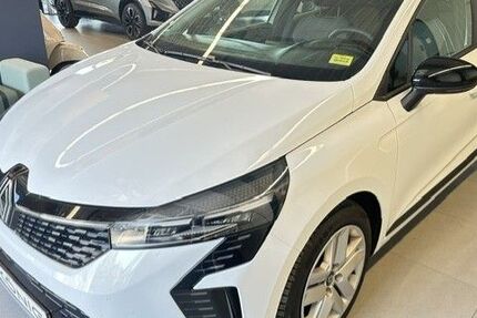 Renault Clio 30.390 km 16.499 &euro; Zossen 15806