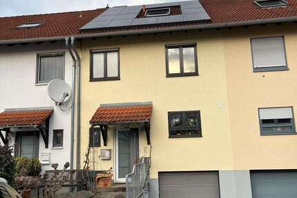 Haus Jockgrim - 5 Zimmer, 160 m&sup2;, 1.800&euro; | Angebot:25445408