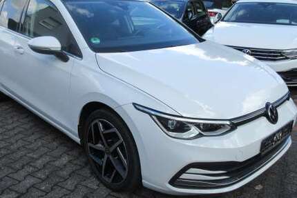 VW Golf Style 1.4 eHybrid DSG NAVI PANO IQ LIGHT HEAD 51.460 km 25.688 € Bergkamen 59192