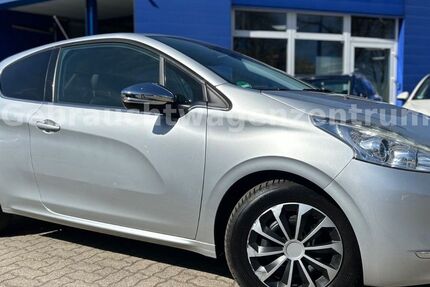 Peugeot 208 158.900 km 4.990 &euro; Bremen 28207