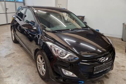 Hyundai i30 133.429 km 3.900 &euro; Niederding 85445