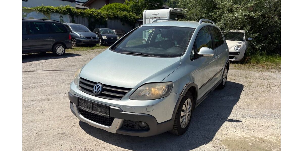VW Golf 290.000 km 1.499 &euro; Rosenheim 83022