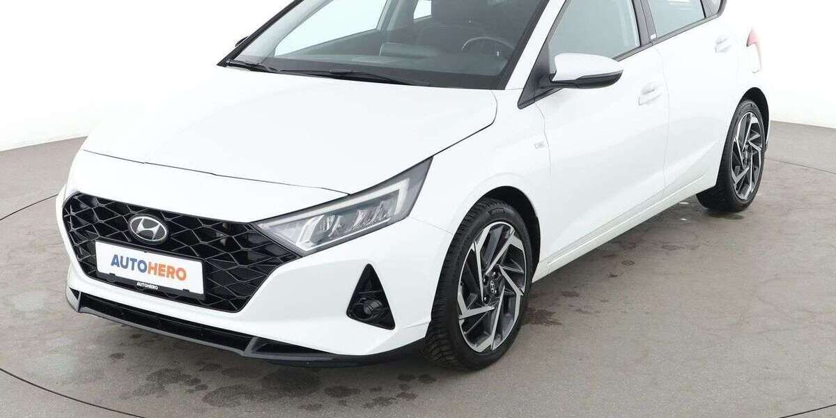 Hyundai i20 52.072 km 16.480 &euro; Hamburg 22529