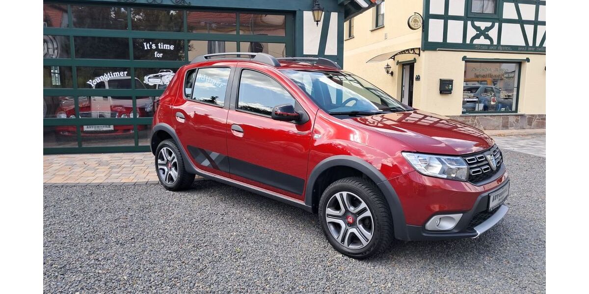 Dacia Sandero 21.000 km 12.799 &euro; Meuselwitz OT Wintersdorf 04610