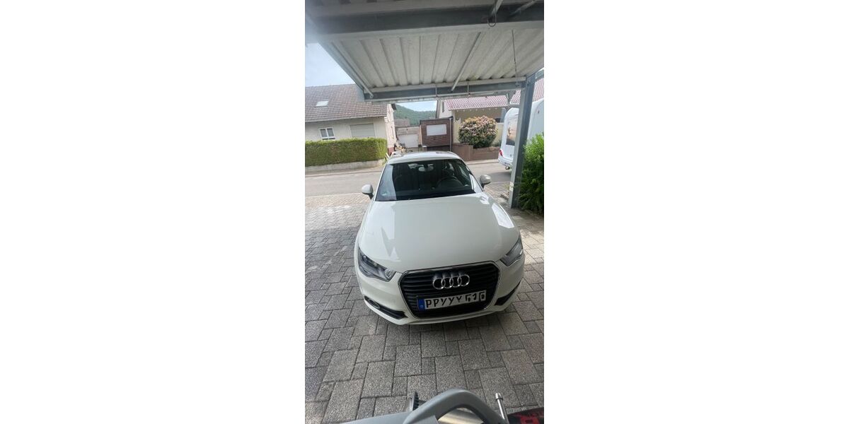 Audi A1 207.000 km 5.499 &euro; Dahn 66994