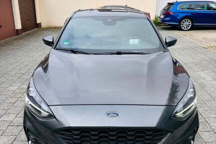 Ford Focus 130.000 km 11.300 &euro; Peine 31226