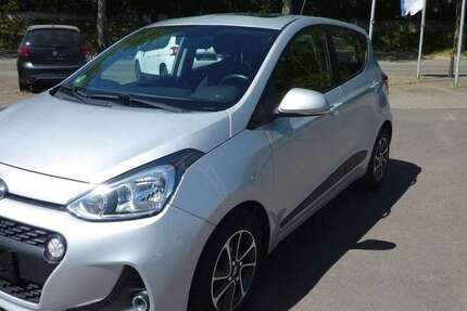 Hyundai i10 91.400 km 8.190 &euro; Bad Bergzabern 76887