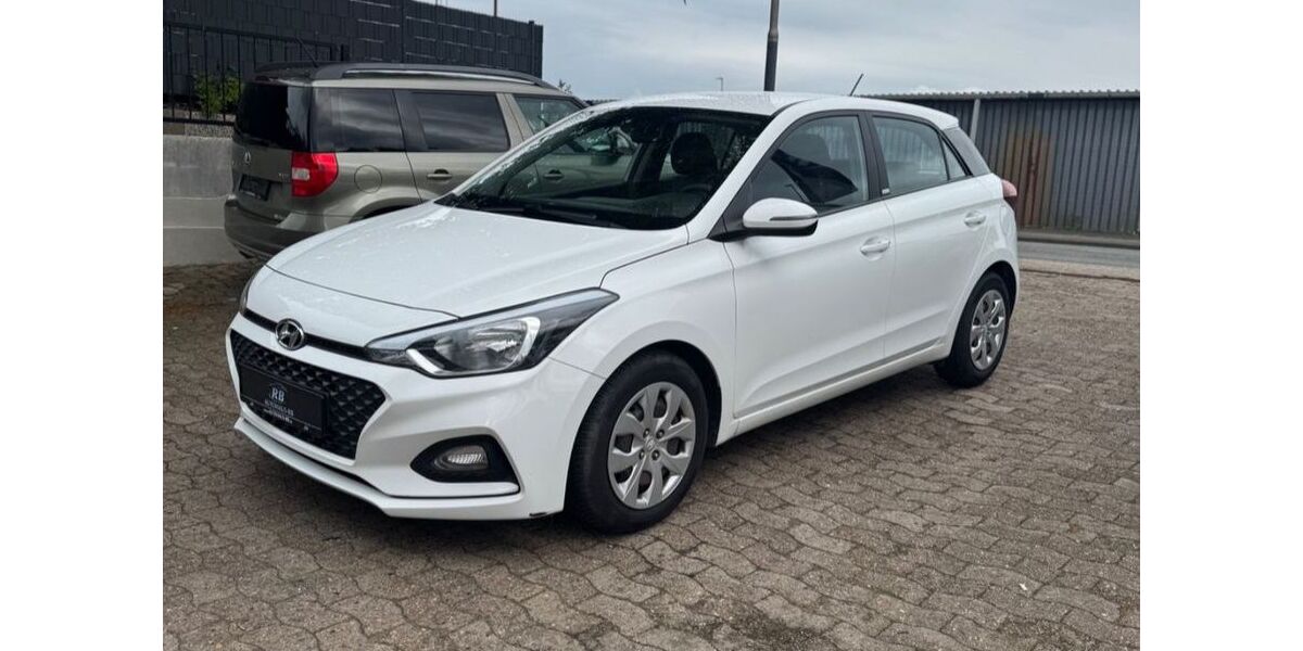 Hyundai i20 128.000 km 8.399 &euro; Ritterhude 27721