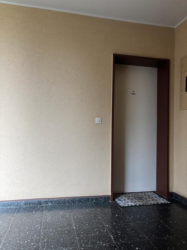 Helle 3 Zimmer Wohnung mit Balkon und Aufzug