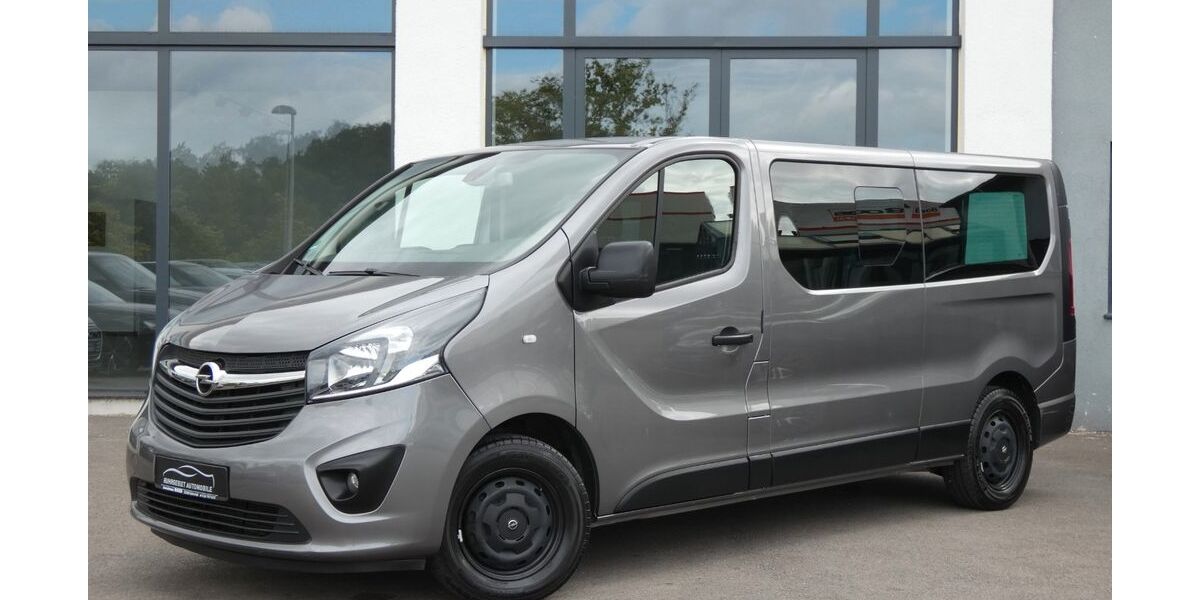 Opel Vivaro 155.813 km 17.850 &euro; Bochum 44807