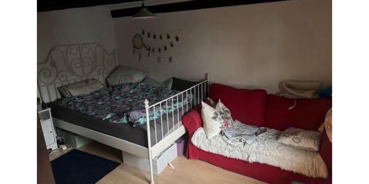 Einfamilienhaus Hameln Kernstadt - 12 Zimmer, 267 m&sup2;, 330.000&euro; | Angebot:27025385